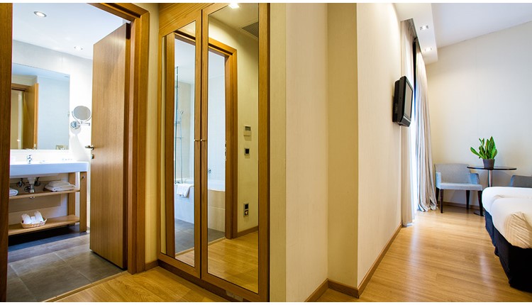 The Athens Gate Hotel - NR, Афины